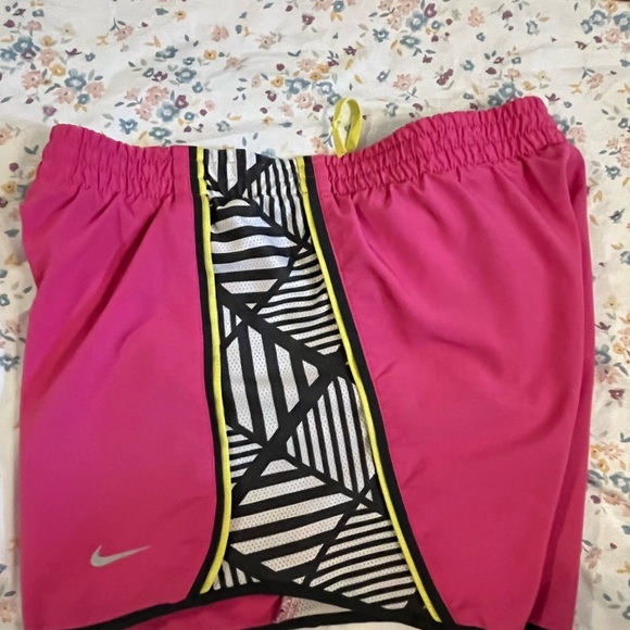 Nike Pink and Black Athletic Shorts - Picture 4 of 4